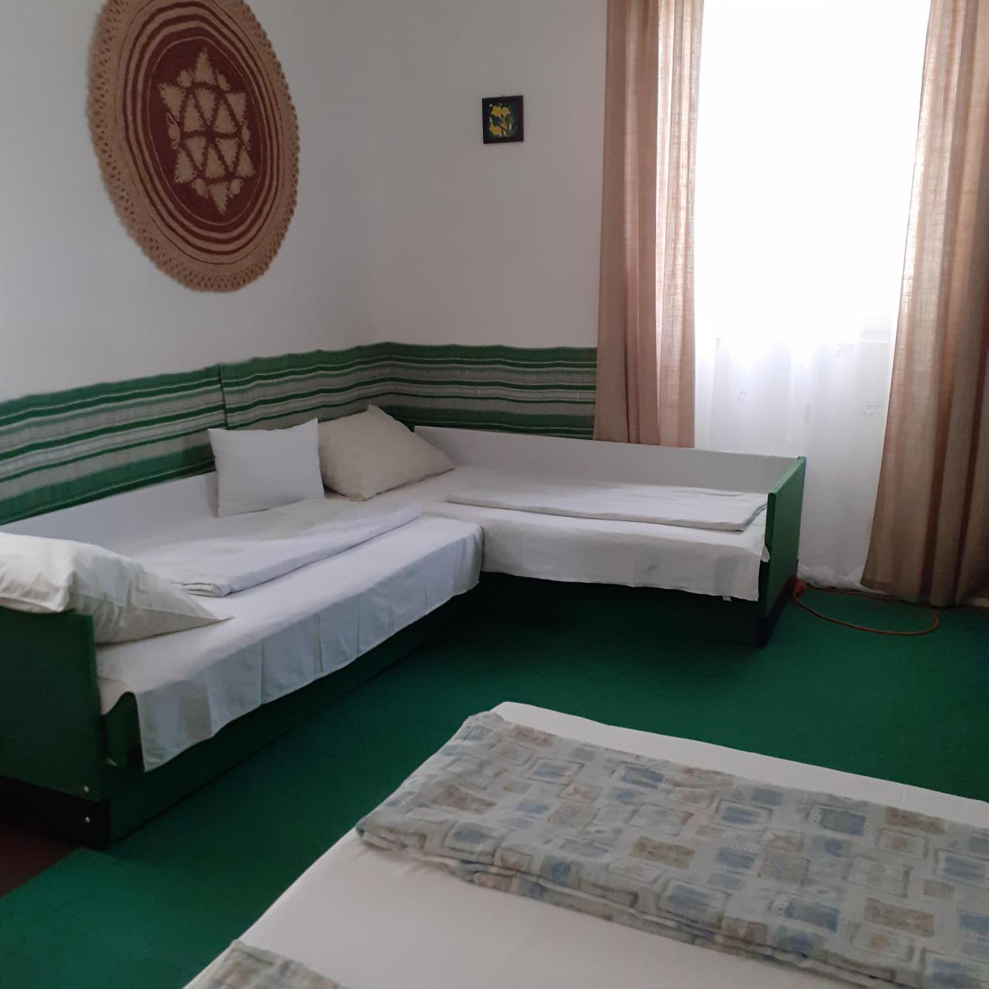 Ferienwohnung Marika Vendeghaz Abádszalók Zimmer foto