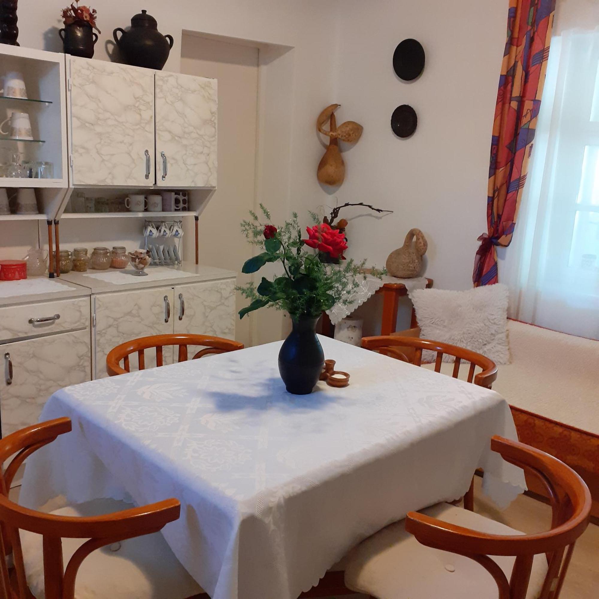 Ferienwohnung Marika Vendeghaz Abádszalók Exterior foto